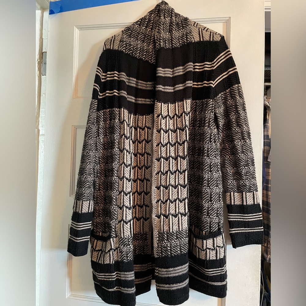 BCBG black and cream duster/open cardigan